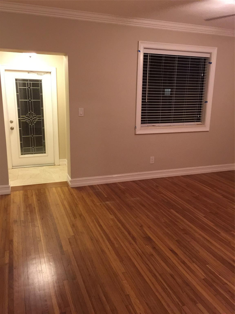 2910 Sw 103rd Place - Photo 9