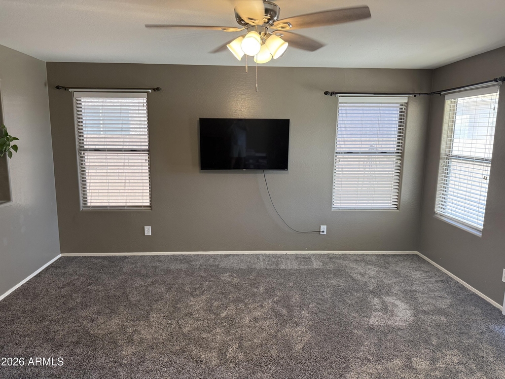 5943 S 248th Drive - Photo 9