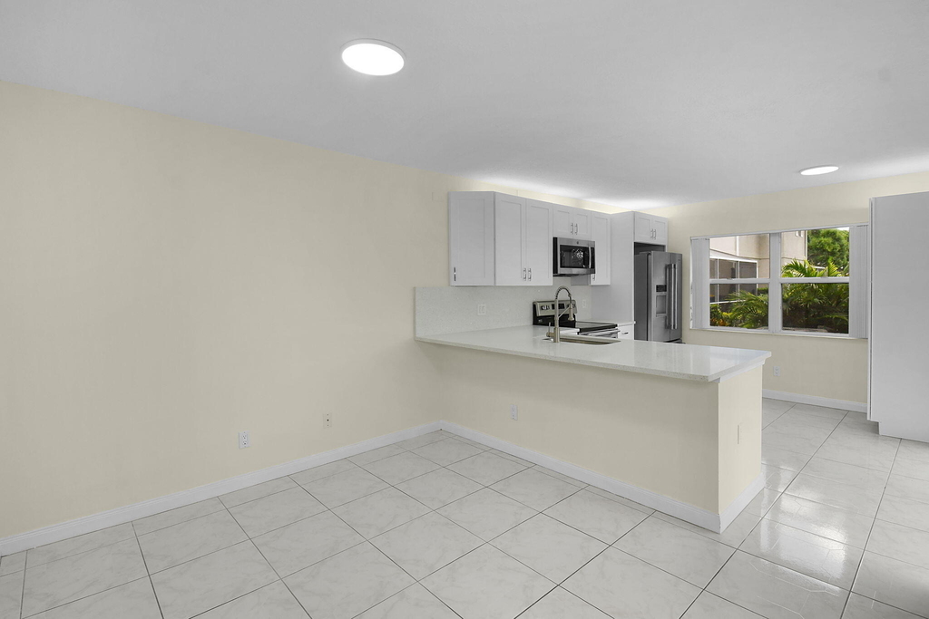 2442 Sw Danbury Lane - Photo 13