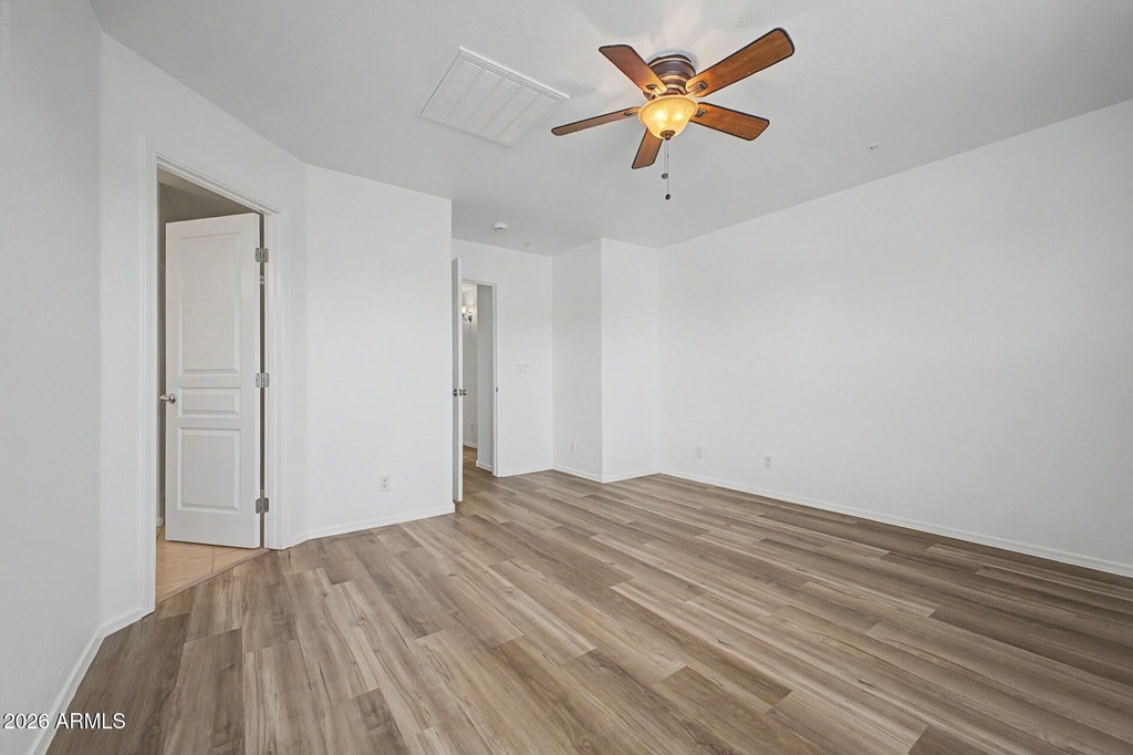8777 W Dahlia Drive - Photo 19