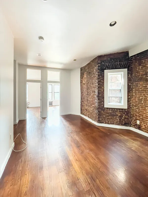 607 Nostrand Avenue - Photo 3