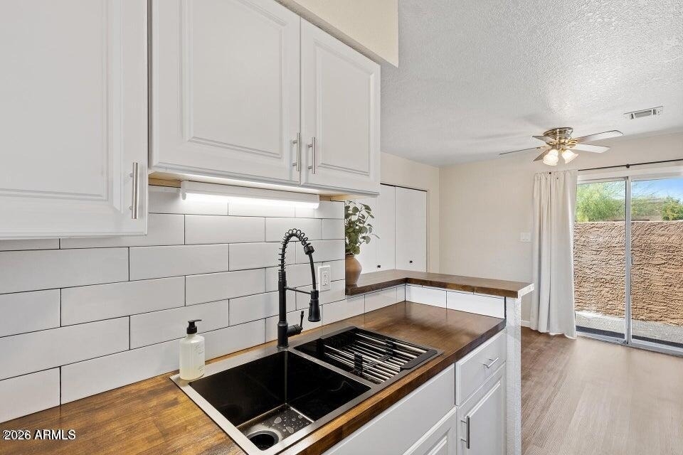 330 W Tonopah Drive - Photo 18