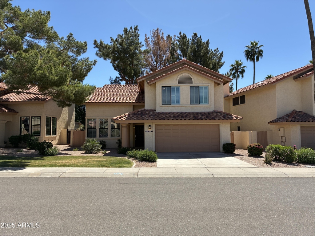 11851 N 91st Place - Photo 0