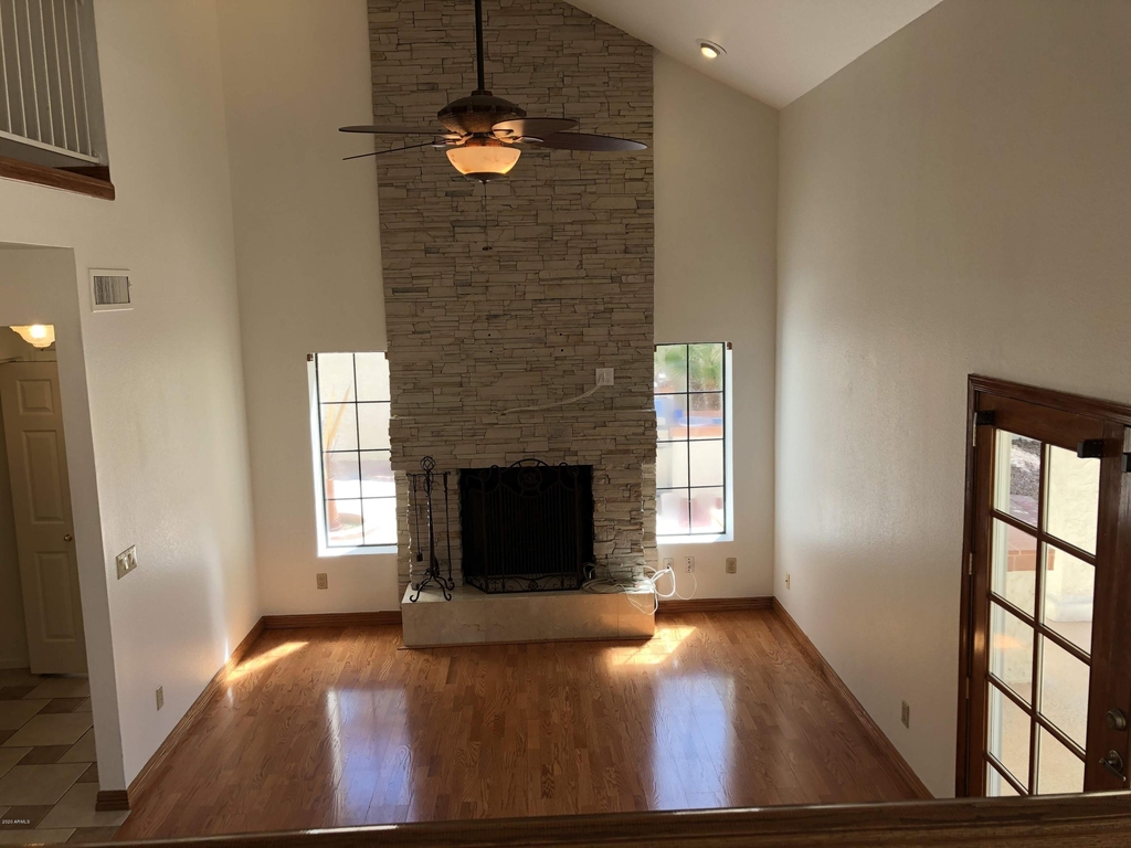 16226 S 37th Way - Photo 11