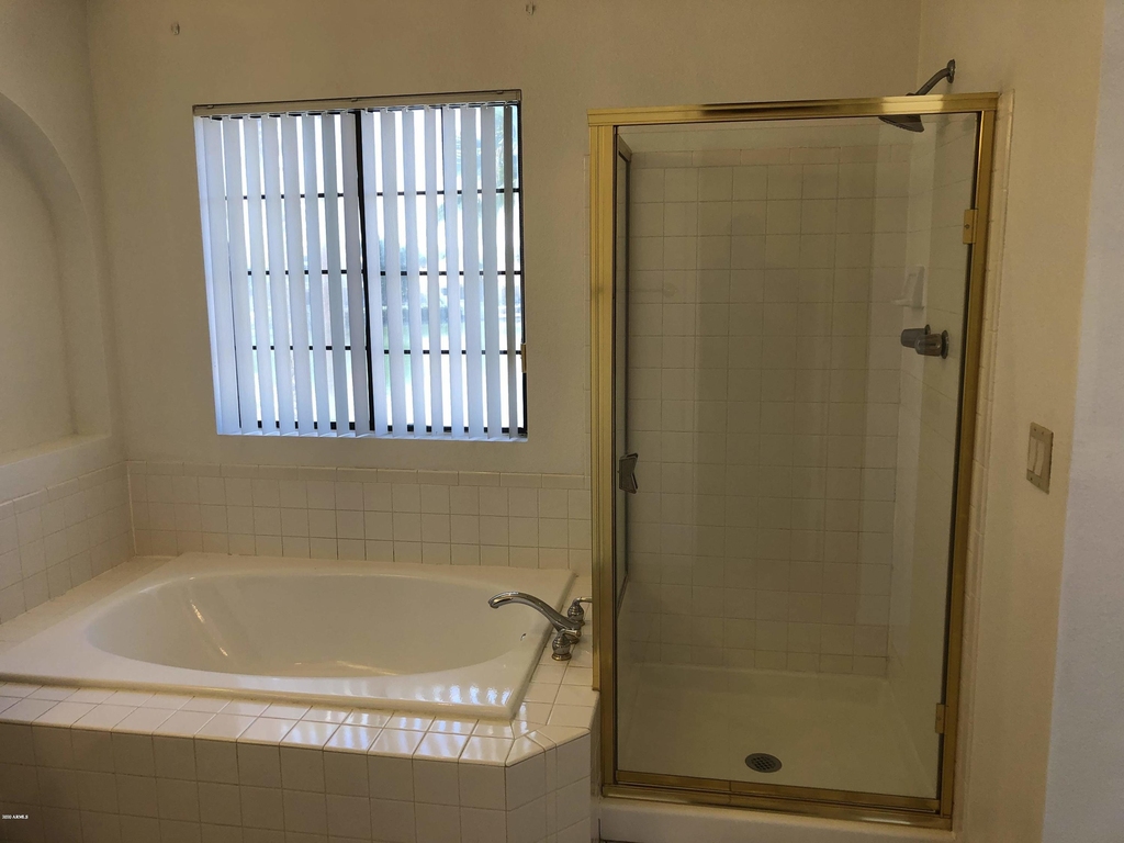 16226 S 37th Way - Photo 28