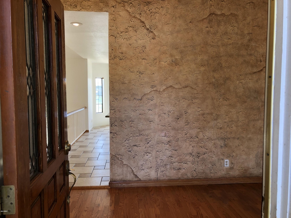 16226 S 37th Way - Photo 3