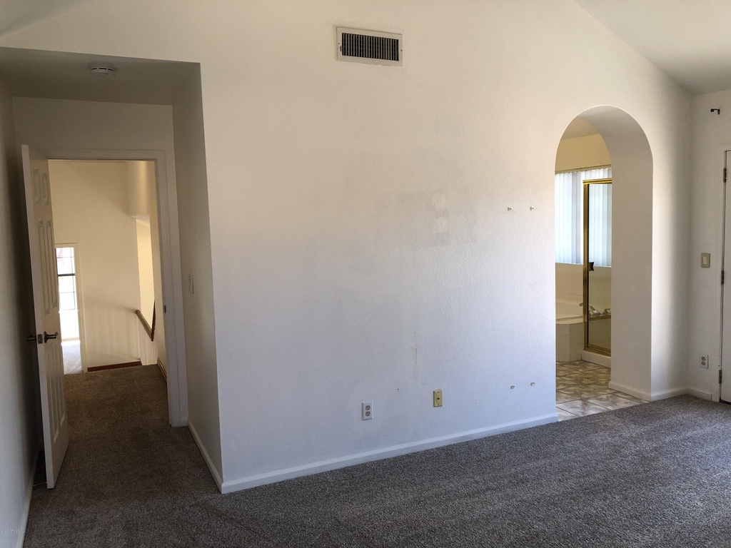 16226 S 37th Way - Photo 26