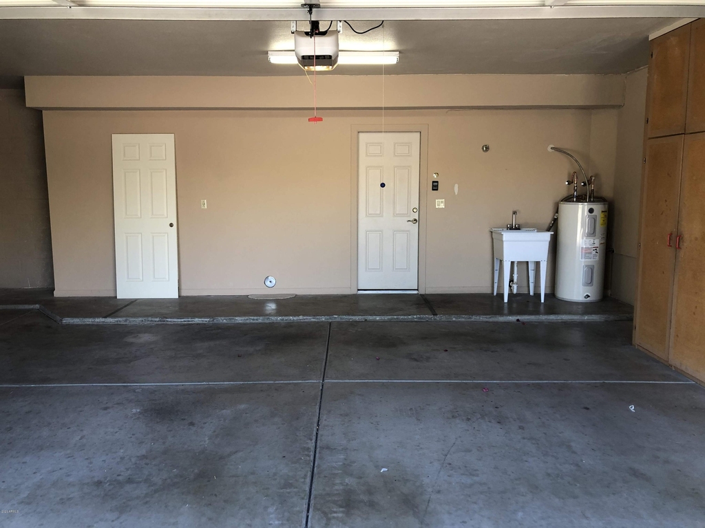 16226 S 37th Way - Photo 19