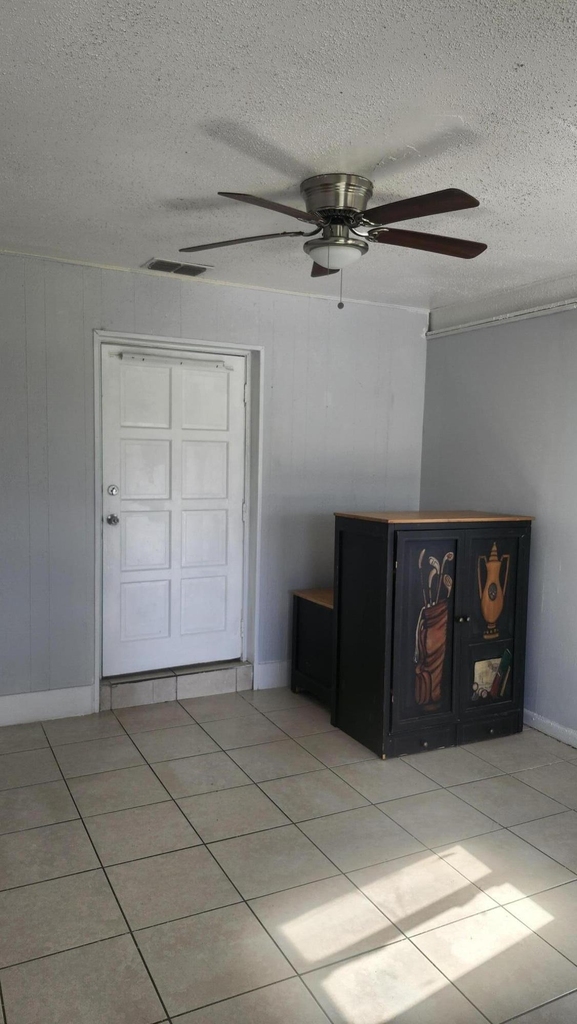 3751 Nw 36th Street - Photo 7