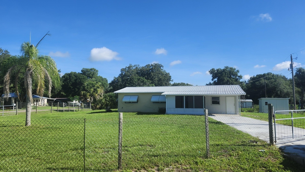 3751 Nw 36th Street - Photo 3