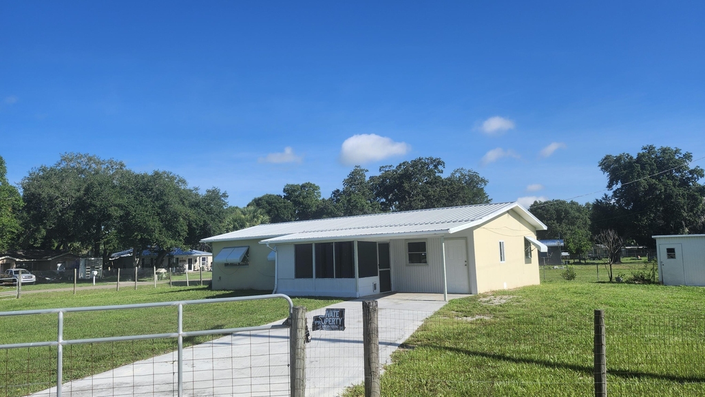 3751 Nw 36th Street - Photo 1