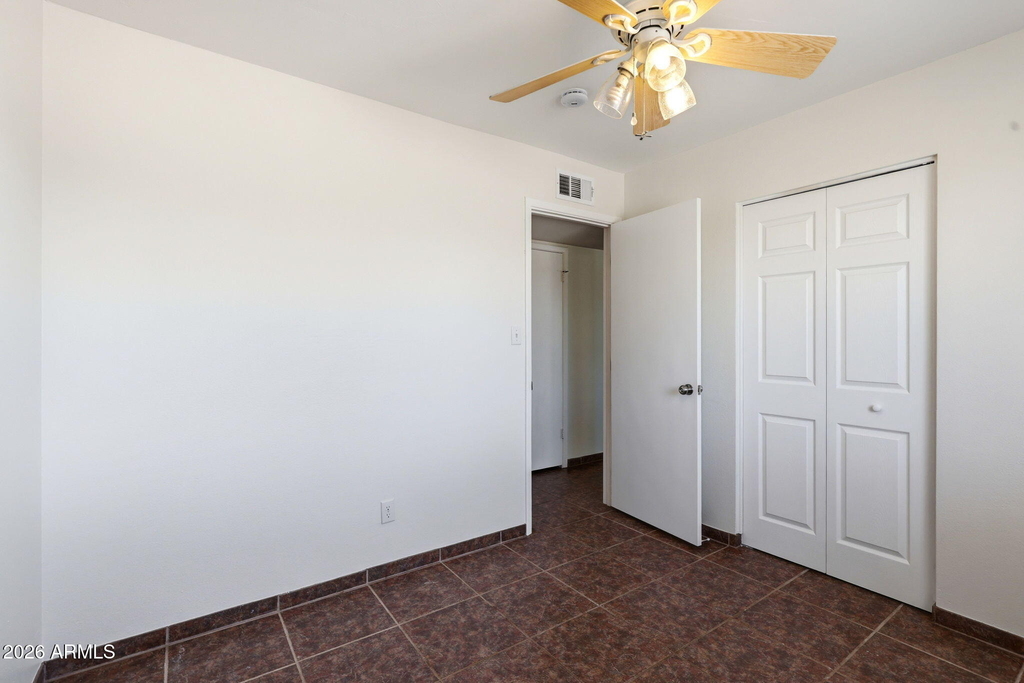 250 E Park Avenue - Photo 16