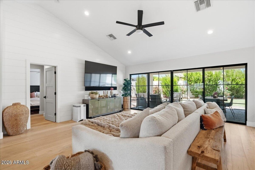 4214 E Turney Avenue - Photo 8
