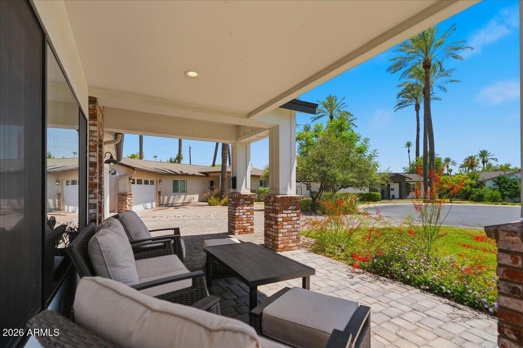 4214 E Turney Avenue - Photo 4