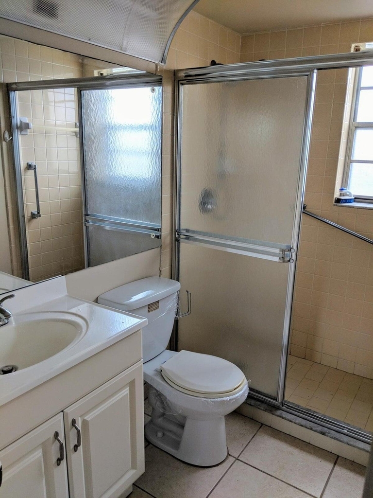 288 Norwich - Photo 8