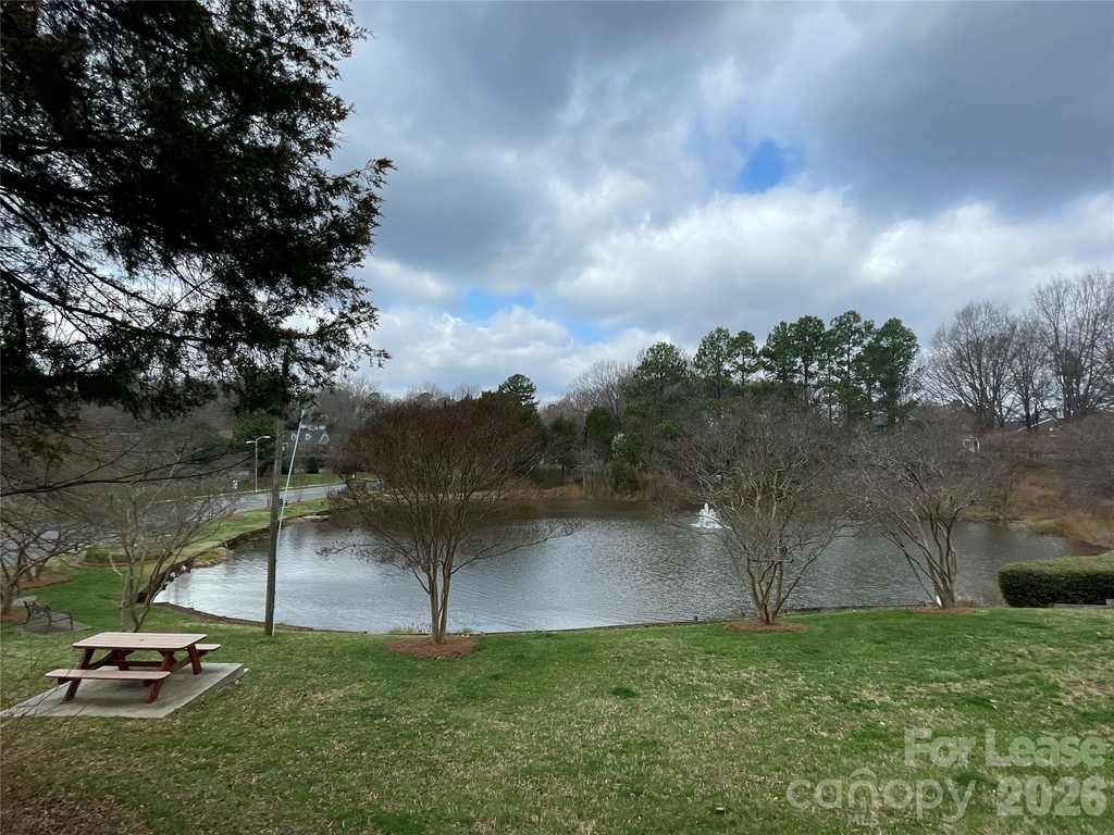 6648 Bunkerhill Circle - Photo 24
