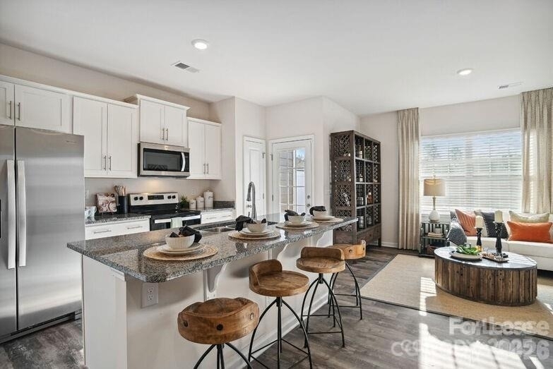 8435 Jane Drive - Photo 2