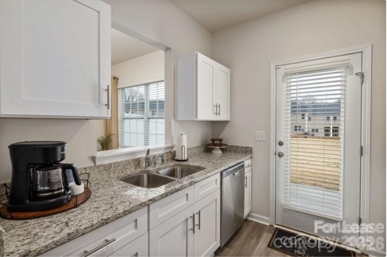 8435 Jane Drive - Photo 9