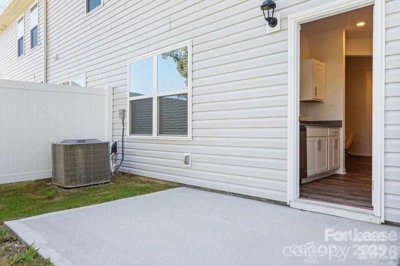 8435 Jane Drive - Photo 23
