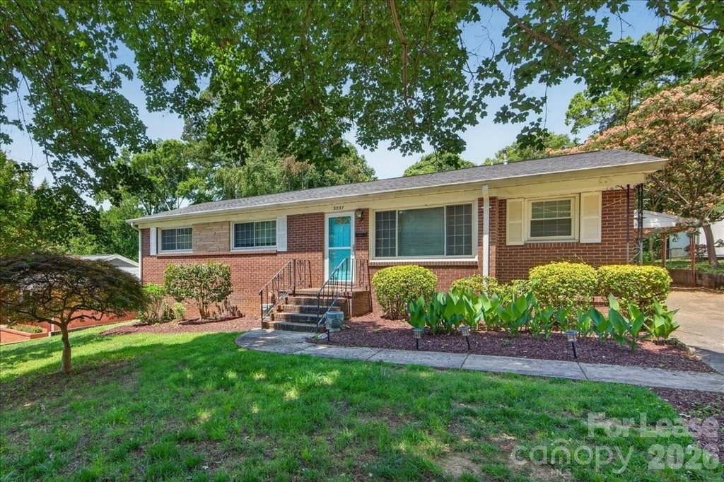 3237 Harrow Place - Photo 0