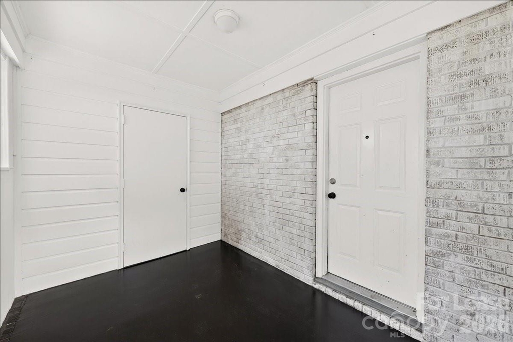 3237 Harrow Place - Photo 31