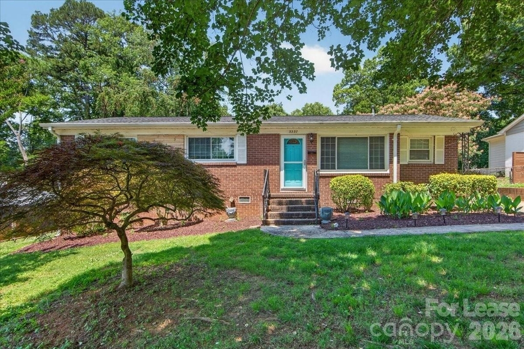 3237 Harrow Place - Photo 1