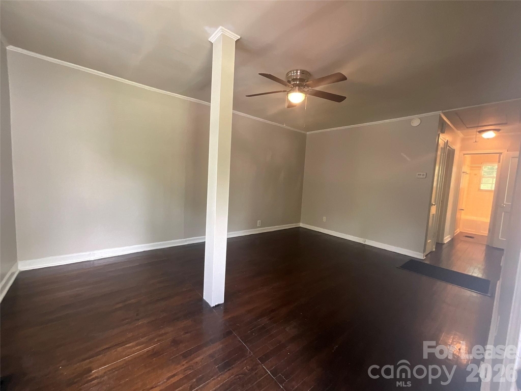 6013 Carver Boulevard - Photo 2