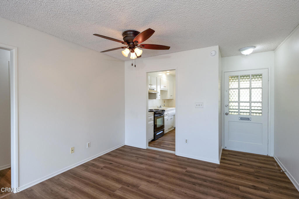 173 W Elfin Green - Photo 8