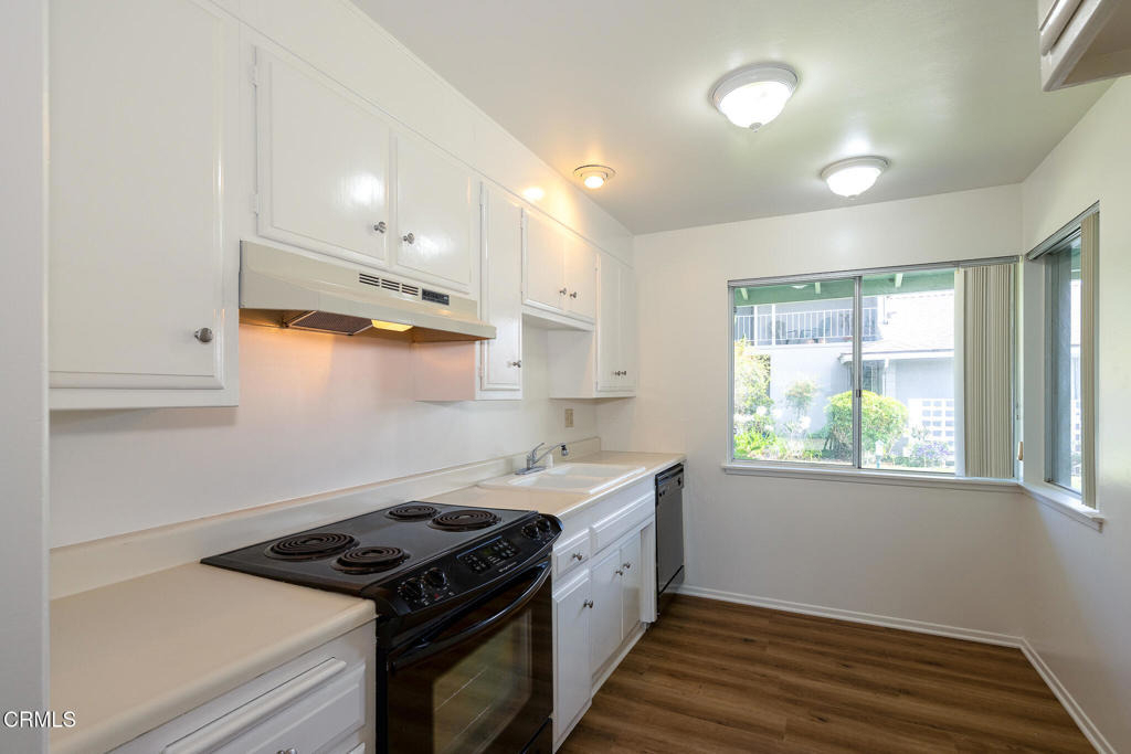 173 W Elfin Green - Photo 4