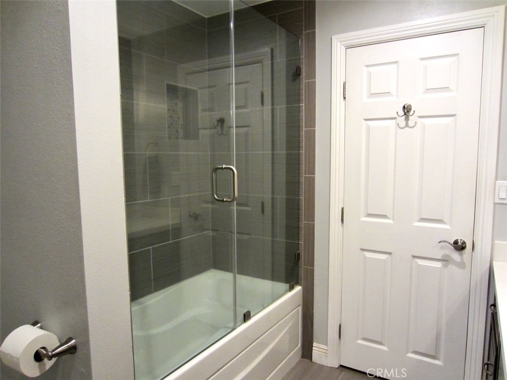 266 S Madison Avenue - Photo 10