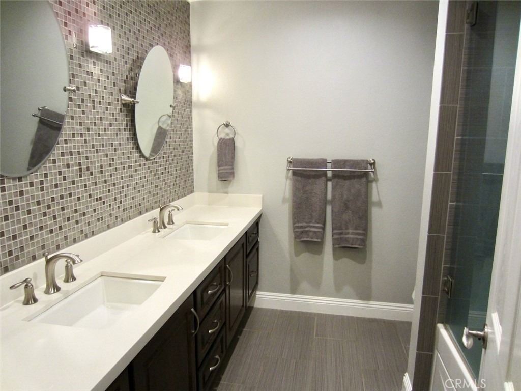 266 S Madison Avenue - Photo 13