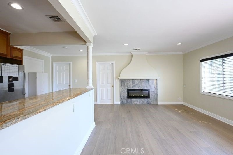 6437 Enfield Avenue - Photo 15
