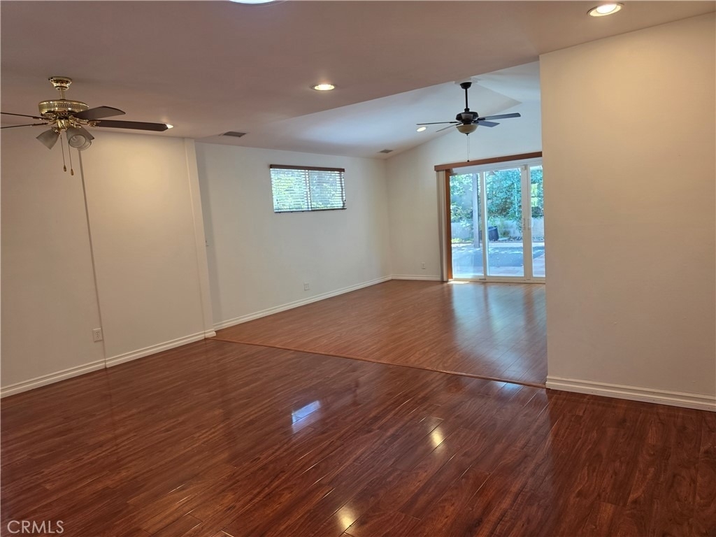 5446 Irondale - Photo 7