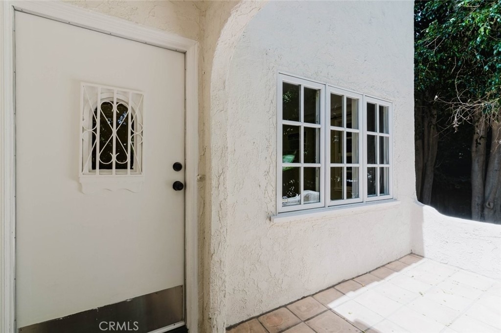 11036 Fruitland - Photo 4
