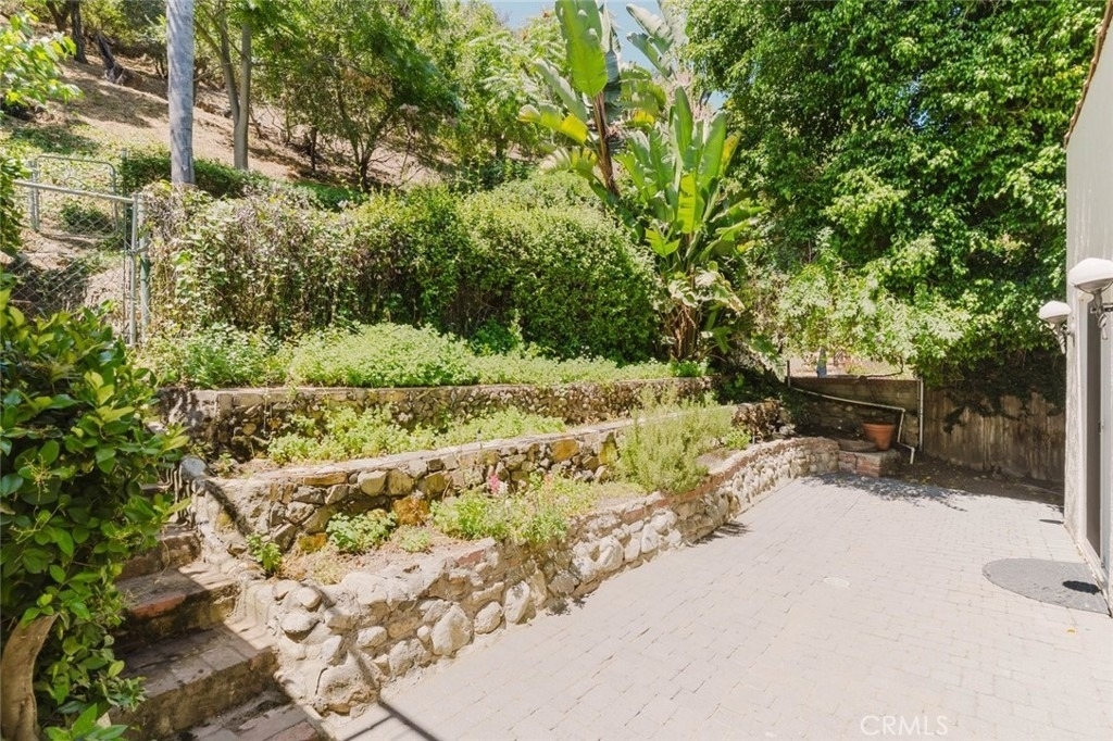 11036 Fruitland - Photo 26