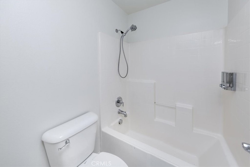 28440 Mirabelle - Photo 17