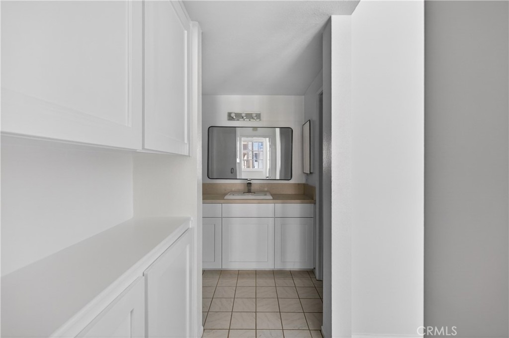 4441 Woodman Avenue - Photo 20