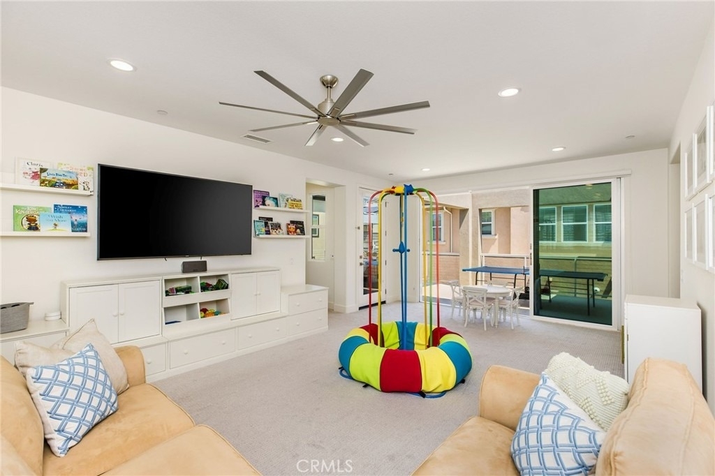 921 Camber Lane - Photo 8