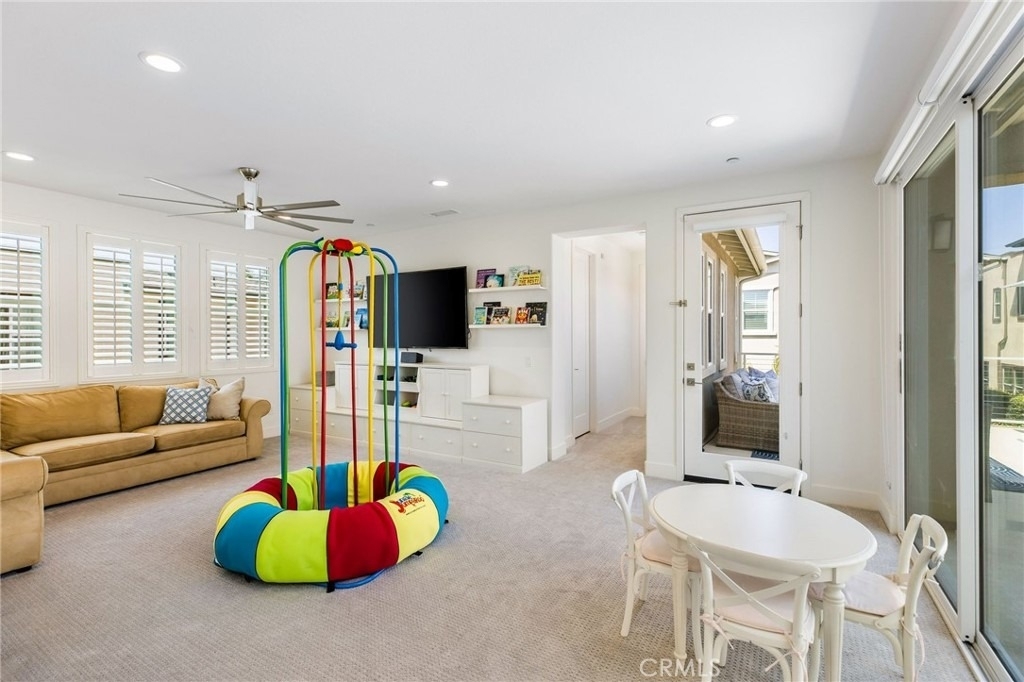 921 Camber Lane - Photo 7