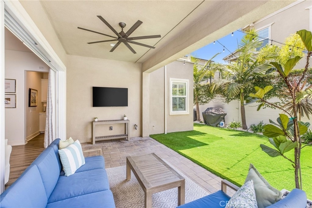921 Camber Lane - Photo 4