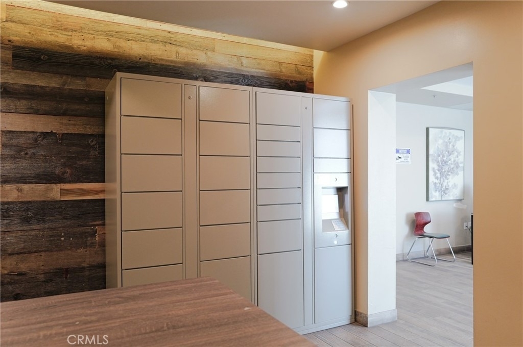 1101 S Harvard Boulevard - Photo 37