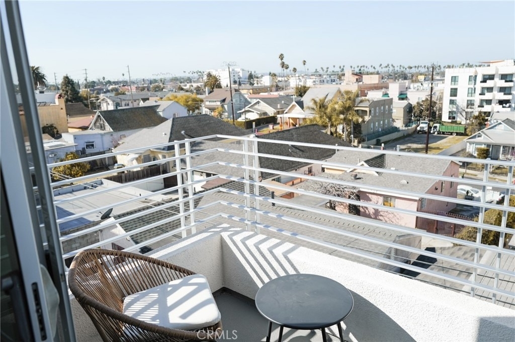 1101 S Harvard Boulevard - Photo 10