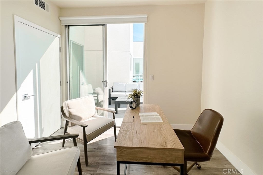1101 S Harvard Boulevard - Photo 23
