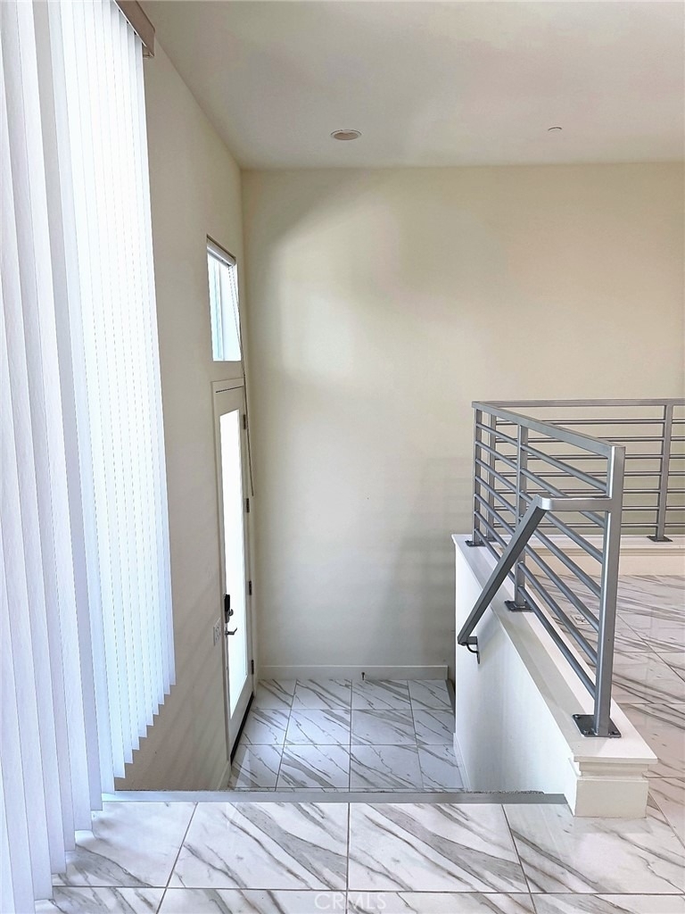 248 Rockefeller - Photo 6