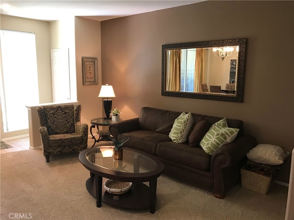 1039 S Positano Avenue - Photo 2