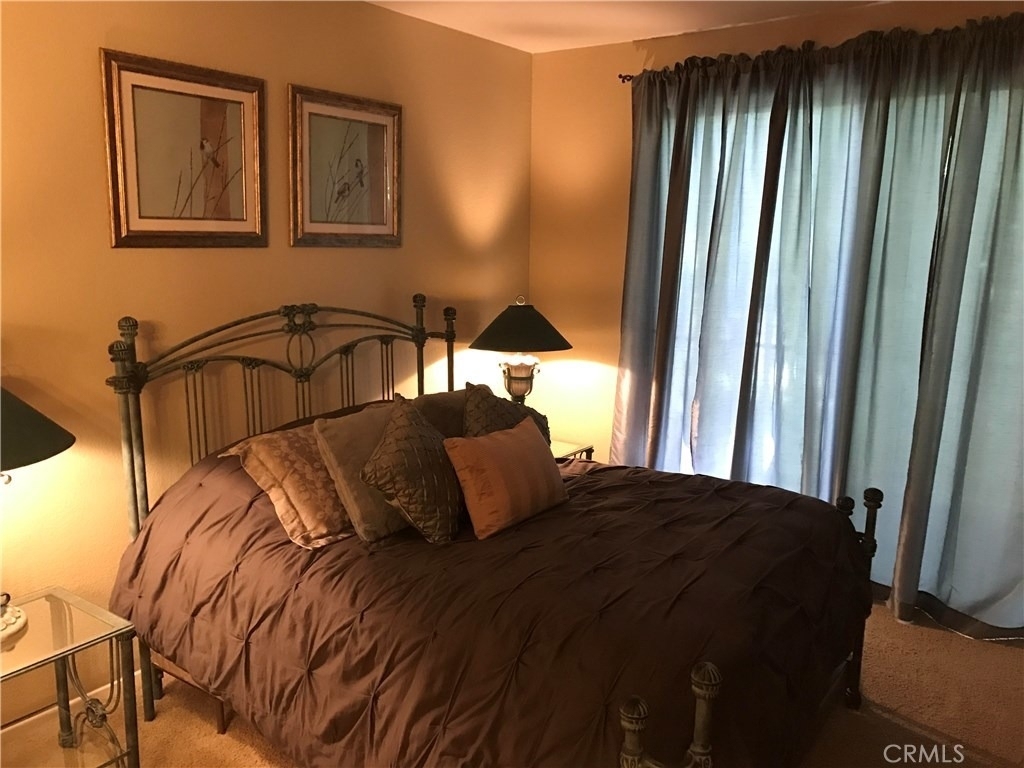 1039 S Positano Avenue - Photo 25