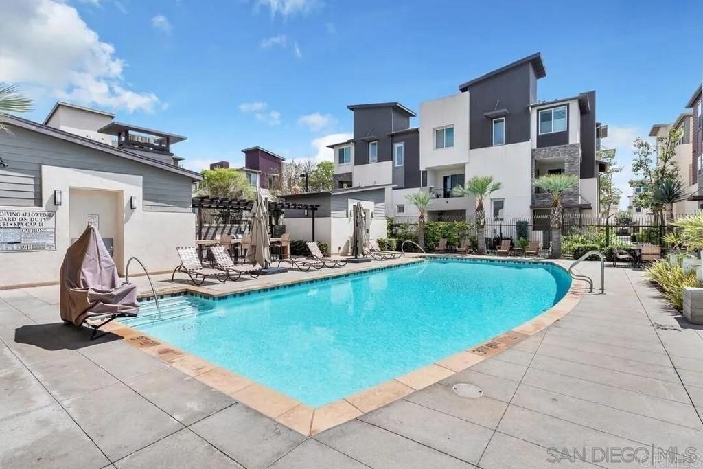 2344 Element Way - Photo 3