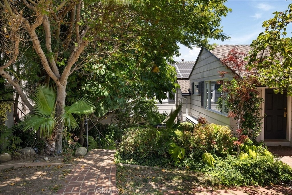 3704 Prestwick - Photo 2