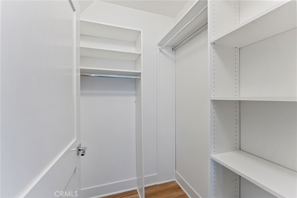 118 N Kings Rd - Photo 19