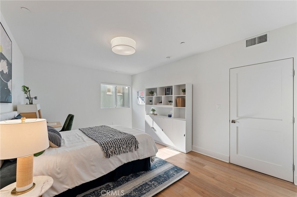 118 N Kings Rd - Photo 24